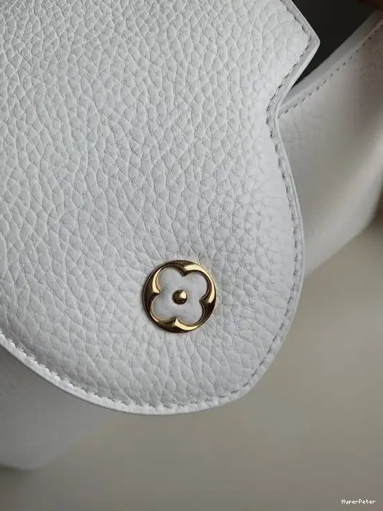 VUITTON PM CAPUCINES LOUIS 0617
